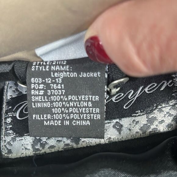 Obermeyer Leighton Champagne or gold full zip winter/ski jacket size 6 - Picture 14 of 16